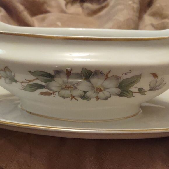 Royal Jackson Dogwood Vintage‎ China Gravy Boat Attached Drip Plate - Picture 6 of 8